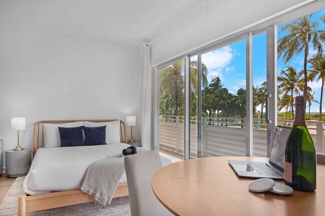 Building Photo - 1200 Ocean Dr
