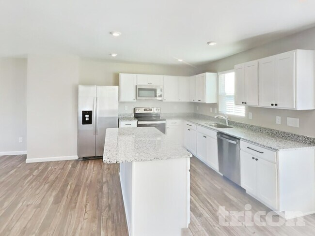 Foto del edificio - 1079 Cone Blvd