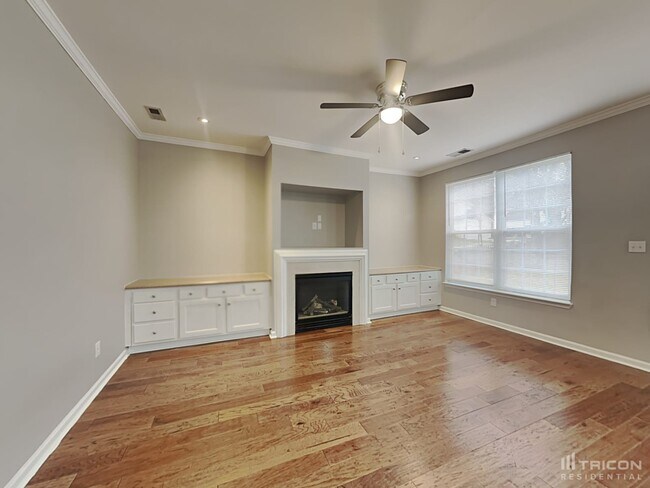 Building Photo - 15164 Leslie Brooke Rd