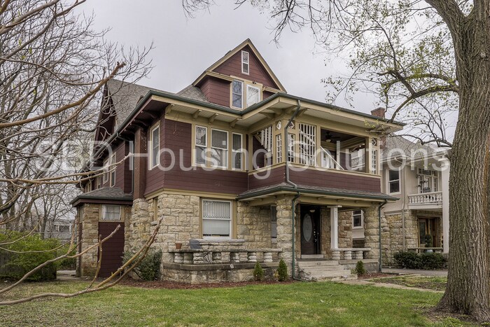 Primary Photo - 4051 Warwick Blvd
