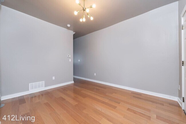 Building Photo - 1 br, 1 bath House - 207 Meade Street