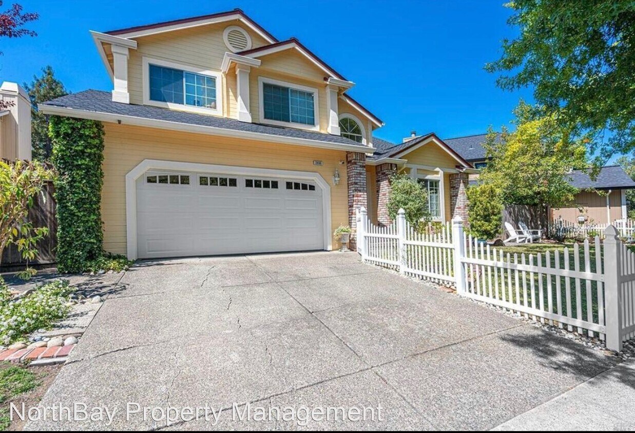 Primary Photo - 4 br, 2.5 bath House - 2486 Creek Meadow Dr