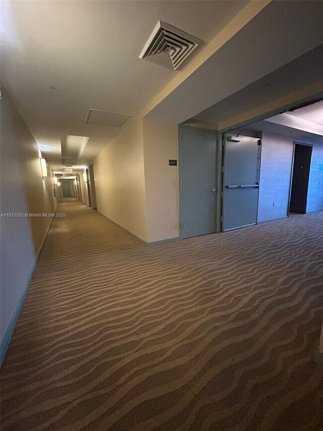 Foto del edificio - 50 Biscayne Blvd