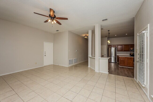 Building Photo - 1145 Devonshire Dr