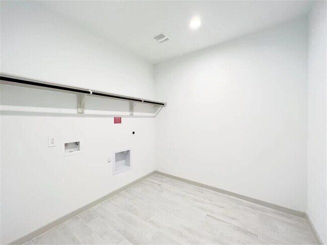 Building Photo - 28310 Hazel Trl