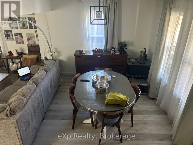 Photo du bâtiment - 159 Waterloo St