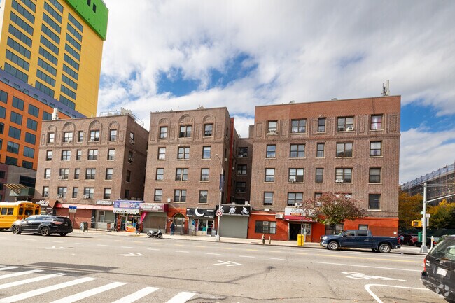 Fotografía de Buikding - 2440-2450 Amsterdam Ave