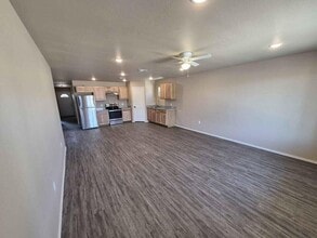 Building Photo - 2926 E Cornell St