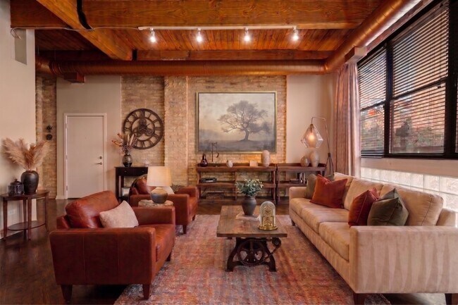Foto del edificio - 3201 N Ravenswood Ave