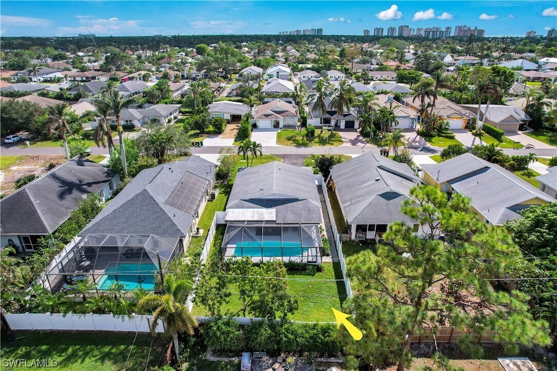 Foto principal - 649 109th Ave N