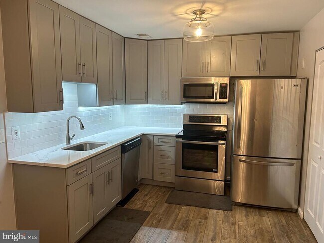 Foto del edificio - 1805 Westwind Way