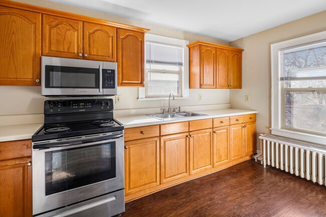 Foto del edificio - Upstairs Apartment - Great West Asheville ...