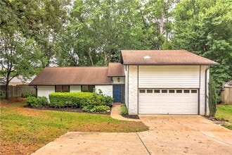 Building Photo - 1217 Fairfield Drive