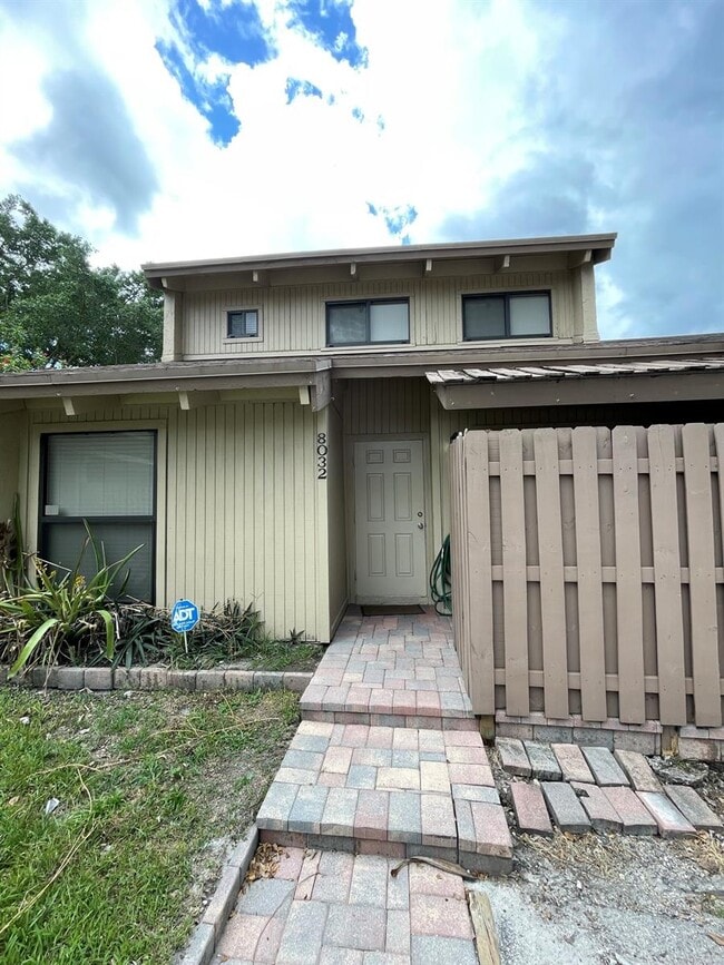 Photo - 8032 SW 21st Pl House