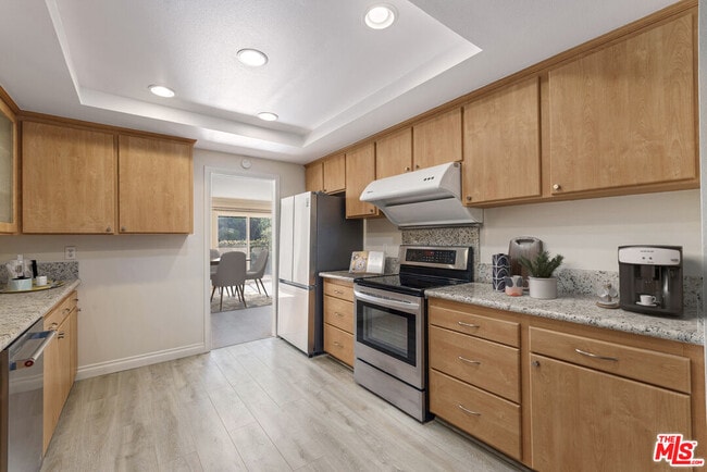 Building Photo - 106 Cresta Verde Dr
