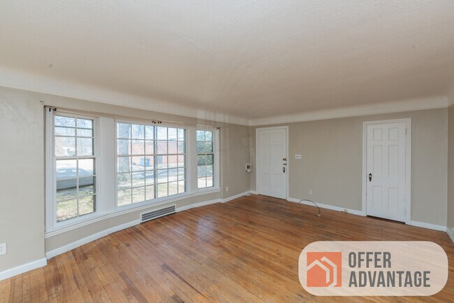 Foto del edificio - 1469 Genesee Rd