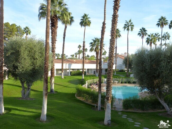 Building Photo - 133 Desert Falls Ct