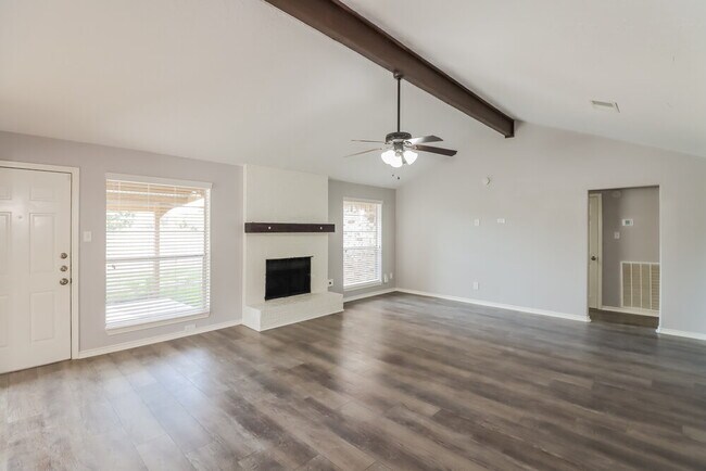 Foto del edificio - 5939 Ollia Cir