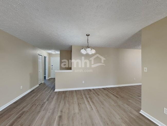 Building Photo - 2926 Limber Pine Dr