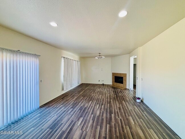 Building Photo - 37306 Wild Tree St