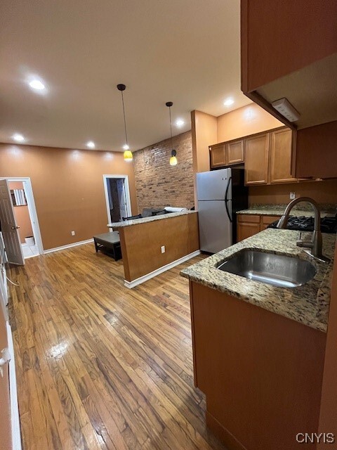 Foto del edificio - 2 W Park Row