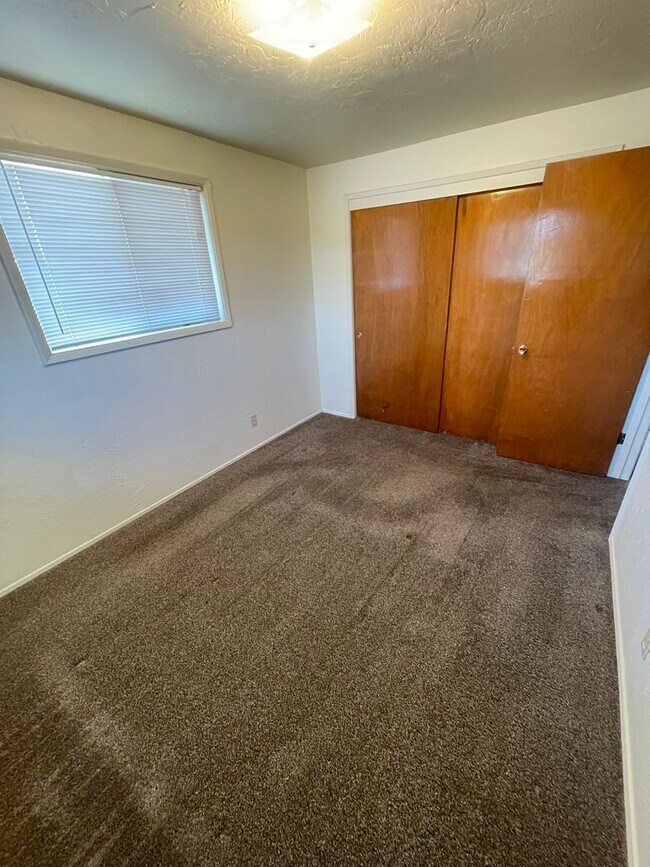 Foto del edificio - Large 2 Bedroom over looking the Golf Course!