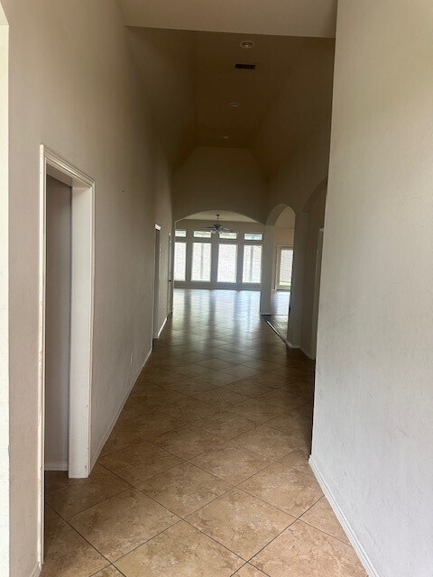 Foto del edificio - 21823 Juniper Wood Ln