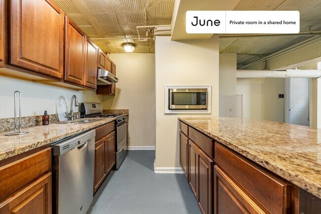 Foto del edificio - Room in Shared 4 bed/2 bath home in Dupont Circle