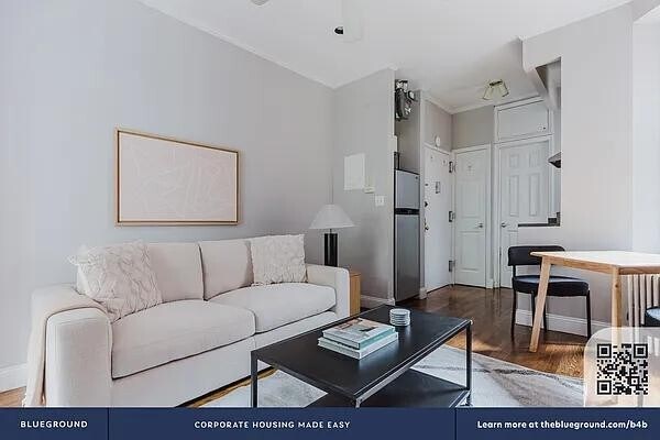 Foto del edificio - 246 Mott St