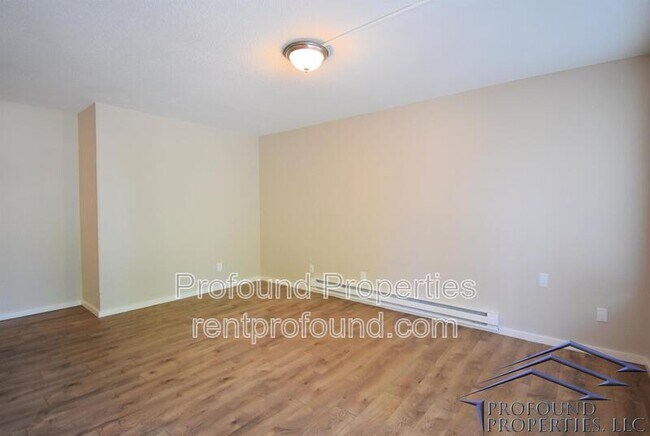 Foto del edificio - 706 NE 99th Ave