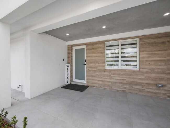 Foto del edificio - 520 NE 135th St