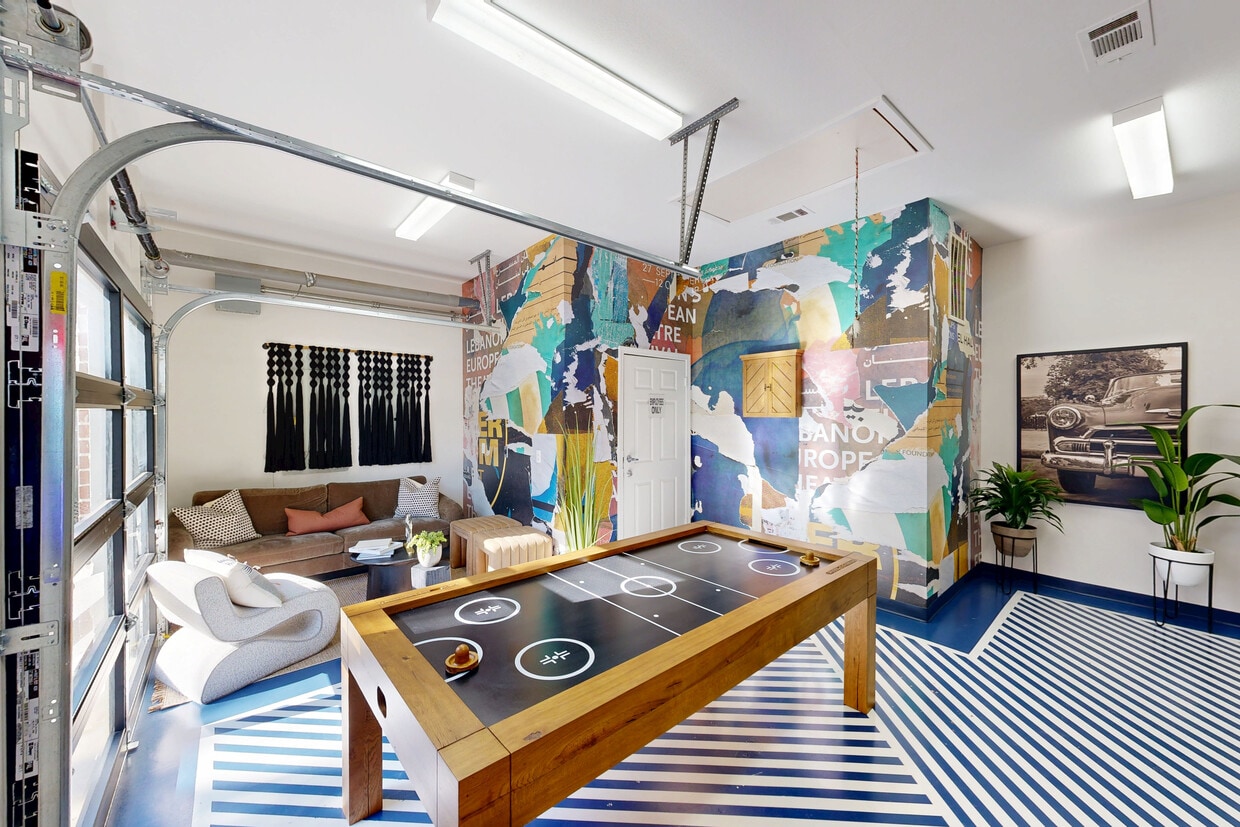 Photo - The Oliver Apartments