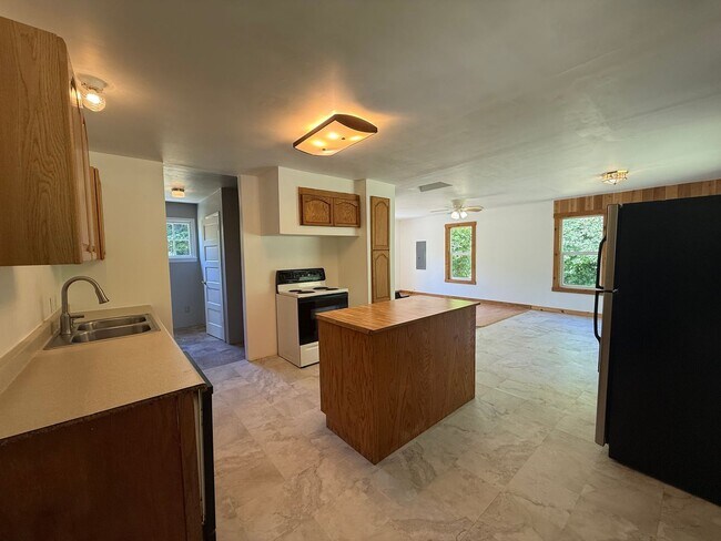 Foto del edificio - 32513 24th Ave NW