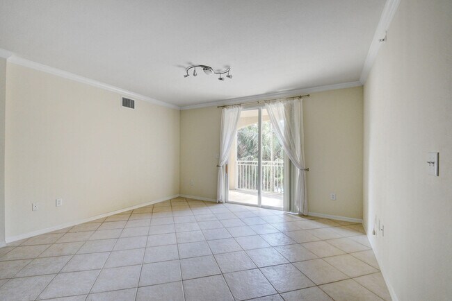 Foto del edificio - 6559 Emerald Dunes Dr