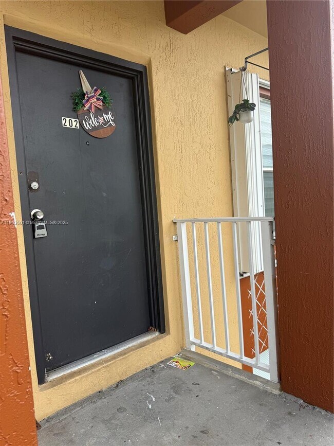 Foto del edificio - 128 W 21st St