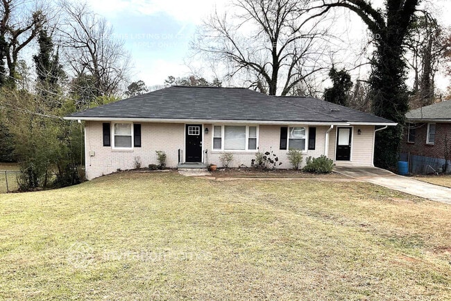 Building Photo - 1620 Flintwood Dr SE