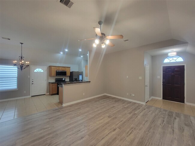 Foto del edificio - 8935 Windfern Trace Dr