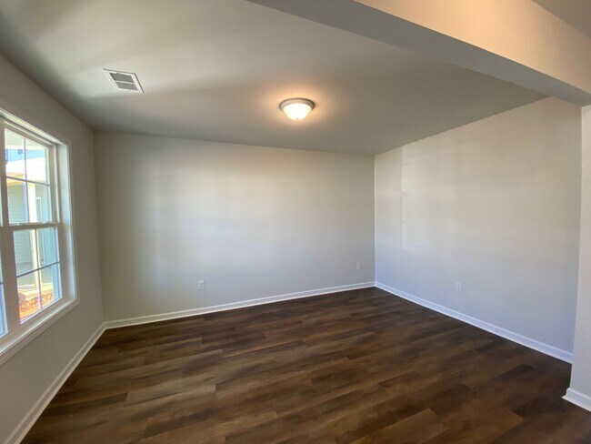 Foto del edificio - 474 Grantham Ct