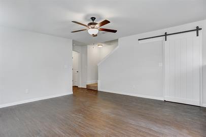 Building Photo - 243 W Forest Ave