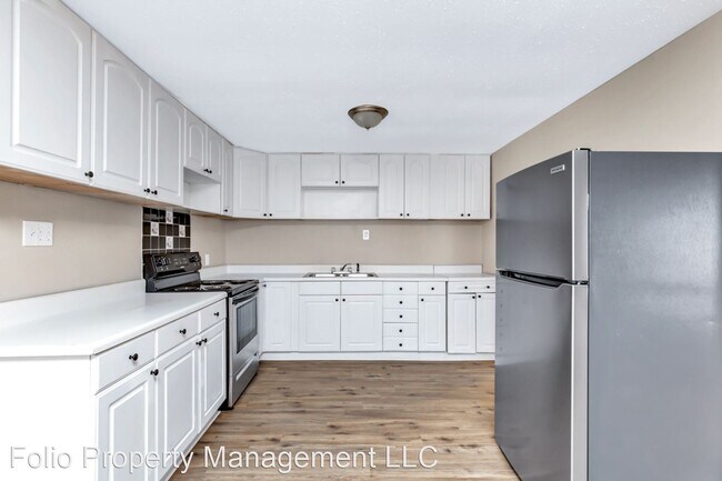 Foto del edificio - 3 br, 1 bath House - 2731 Mastin Lake Road