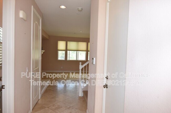 Foto del edificio - 3868 Lake Cir Dr