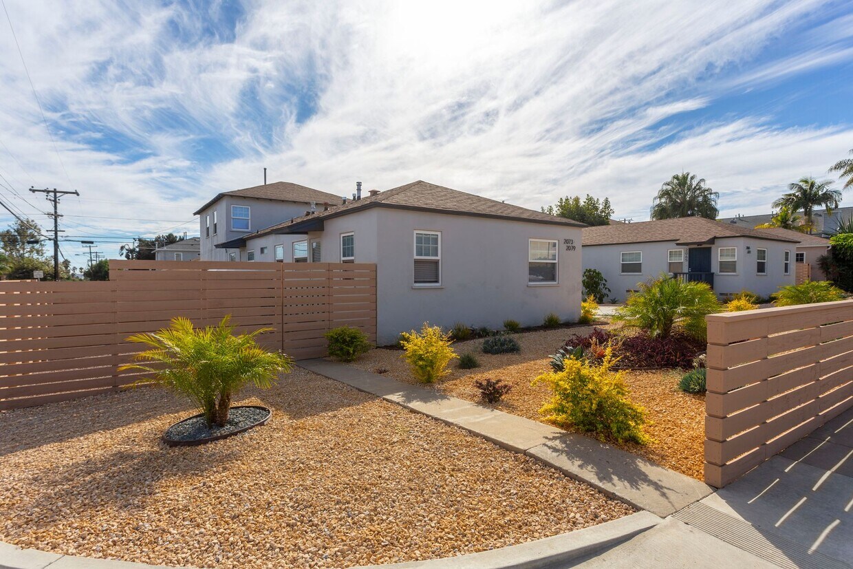 Primary Photo - Pacific Beach: 1 Bedroom w/ Remodeled Kitc...