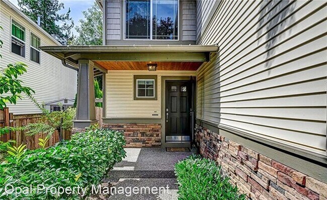 Building Photo - 3 br, 3 bath House - 15520 36th Dr SE