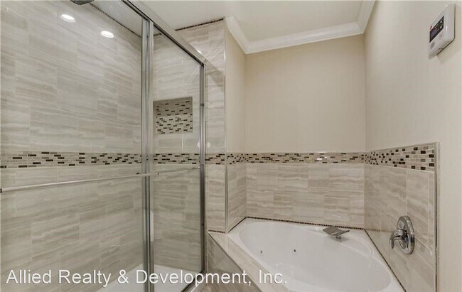 Building Photo - 3 br, 2 bath House - 6600 1/2 Flatwoods Road