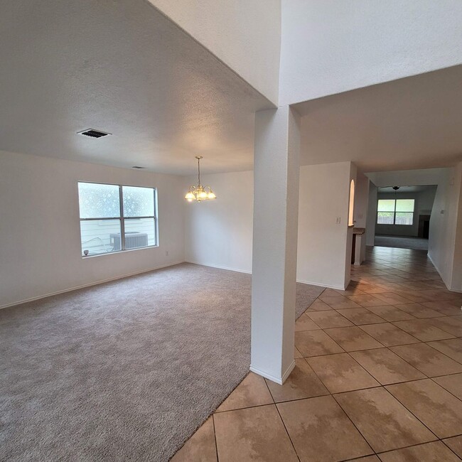 16818 Mandolino Ln, 78266 House Rental in San Antonio, TX