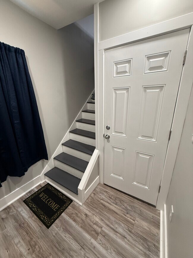 Foto del edificio - 358 Houston St