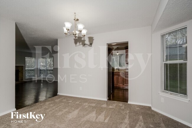 Foto del edificio - 457 Oak Glen Dr