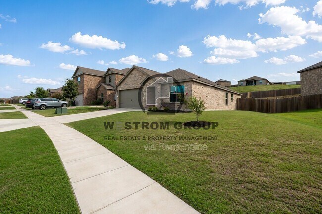 Building Photo - 104 Bovine Dr