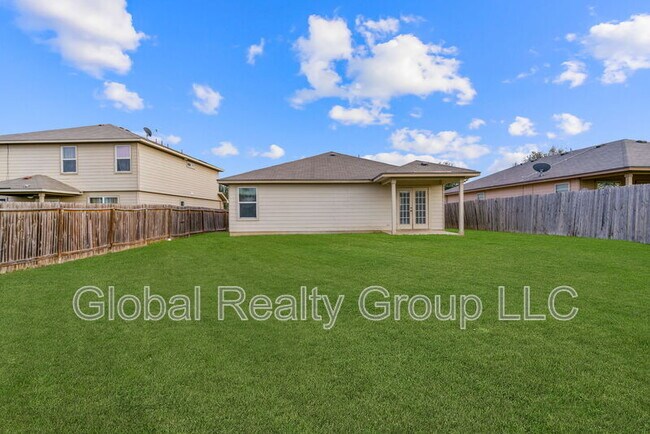 Foto del edificio - 7011 Fisherman Sky