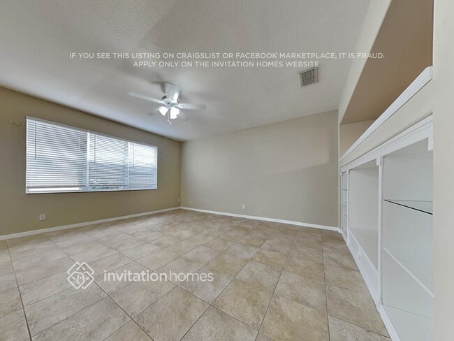 Foto del edificio - 17545 Glenapp Dr